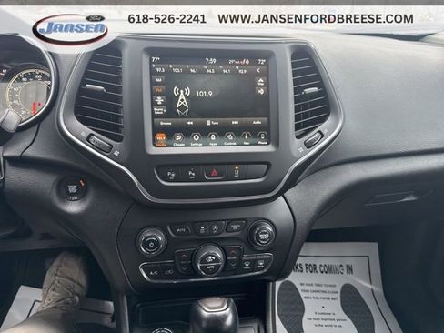 Used 2023 Jeep Cherokee Altitude Lux image 21