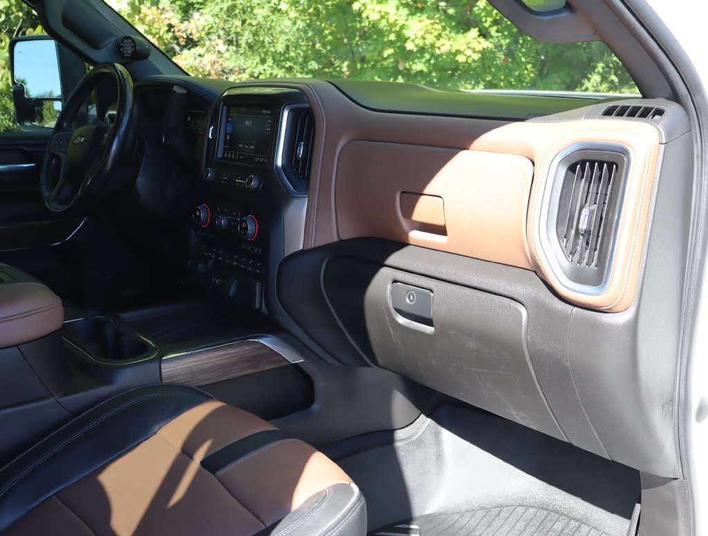 Certified 2022 Chevrolet Silverado 2500 High Country w/ Z71 Off-Road Package AWD/4WD image 56