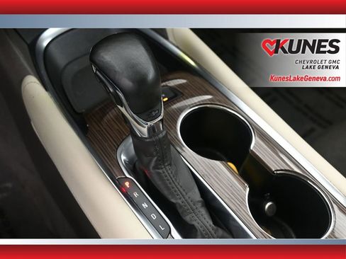 Used 2024 Chevrolet Malibu LT FWD image 22