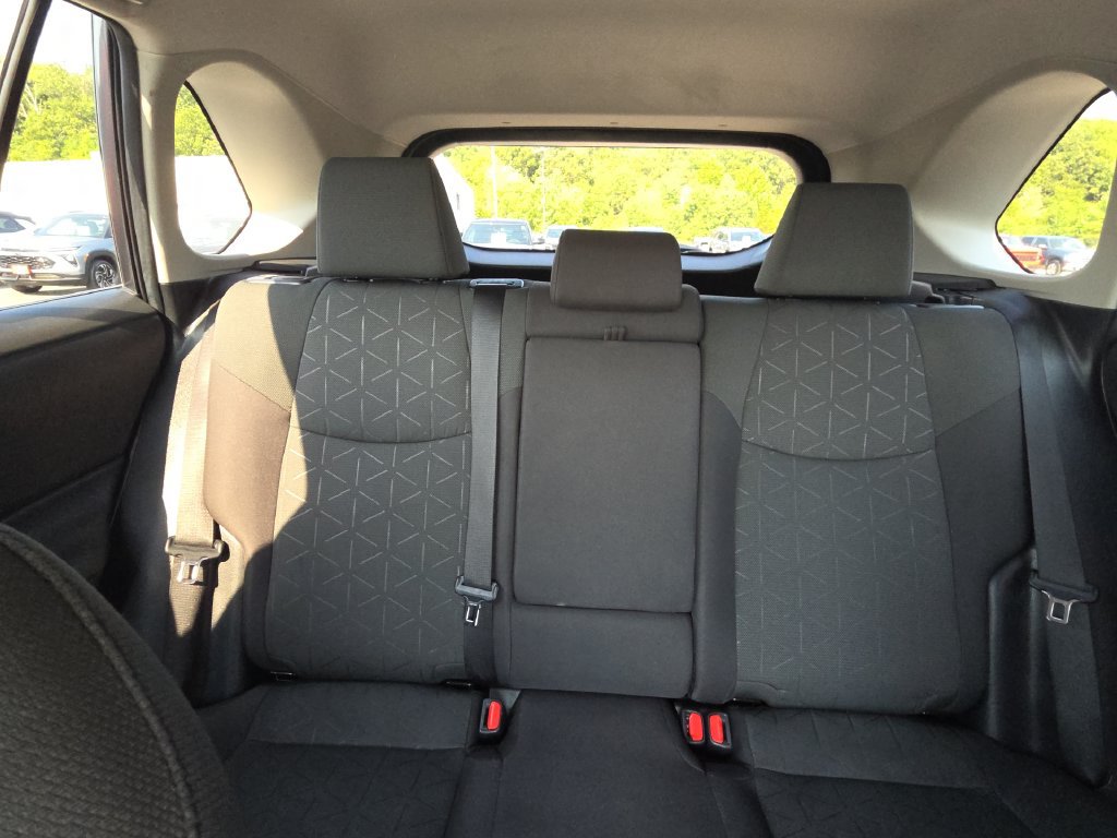 Used 2024 Toyota RAV4 XLE AWD/4WD image 25