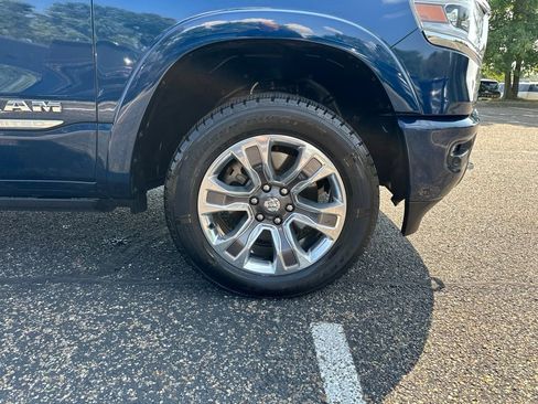 Used 2024 RAM 1500 Limited AWD/4WD image 21