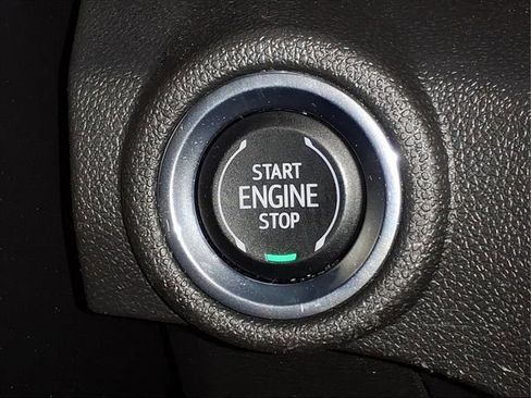 Used 2023 Chevrolet TrailBlazer LT w/ Convenience Package image 24