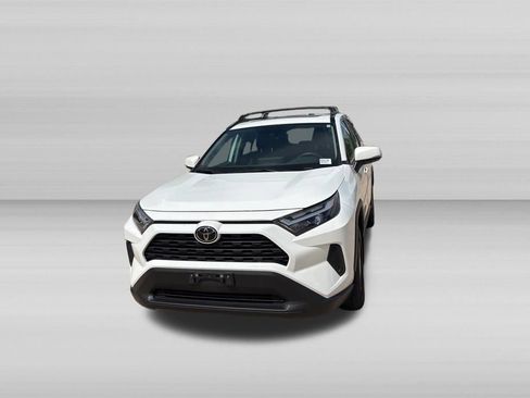 Used 2023 Toyota RAV4 XLE w/ Convenience Package AWD/4WD image 9