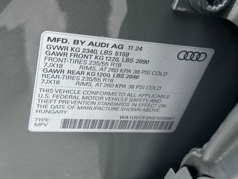 Used 2025 Audi Q3 2.0T Premium w/ Convenience Package image 22