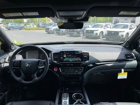 New 2026 Honda Ridgeline Black Edition image 10