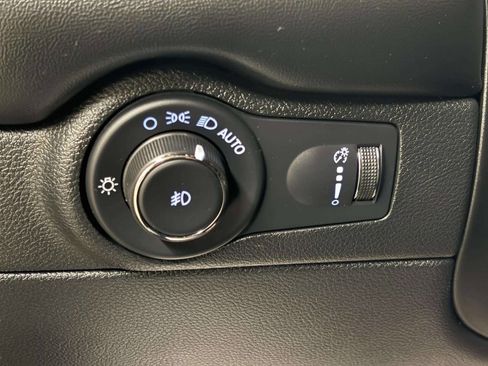 Used 2022 Dodge Durango GT AWD/4WD image 31