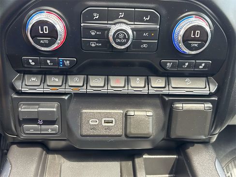 Used 2019 GMC Sierra 1500 Denali w/ Driver Alert Package II image 26