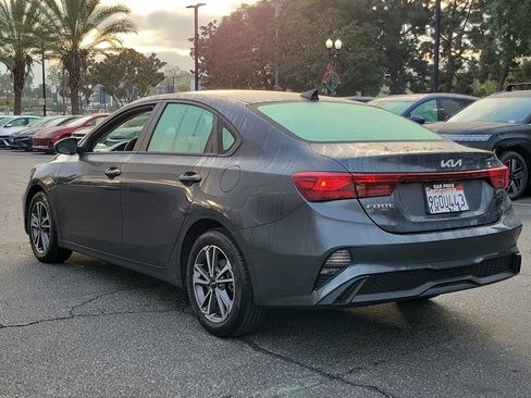 Used 2023 Kia Forte LXS image 28