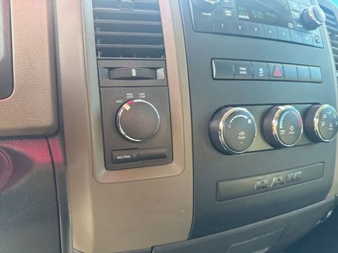 Used 2012 RAM 1500 Express AWD/4WD image 26