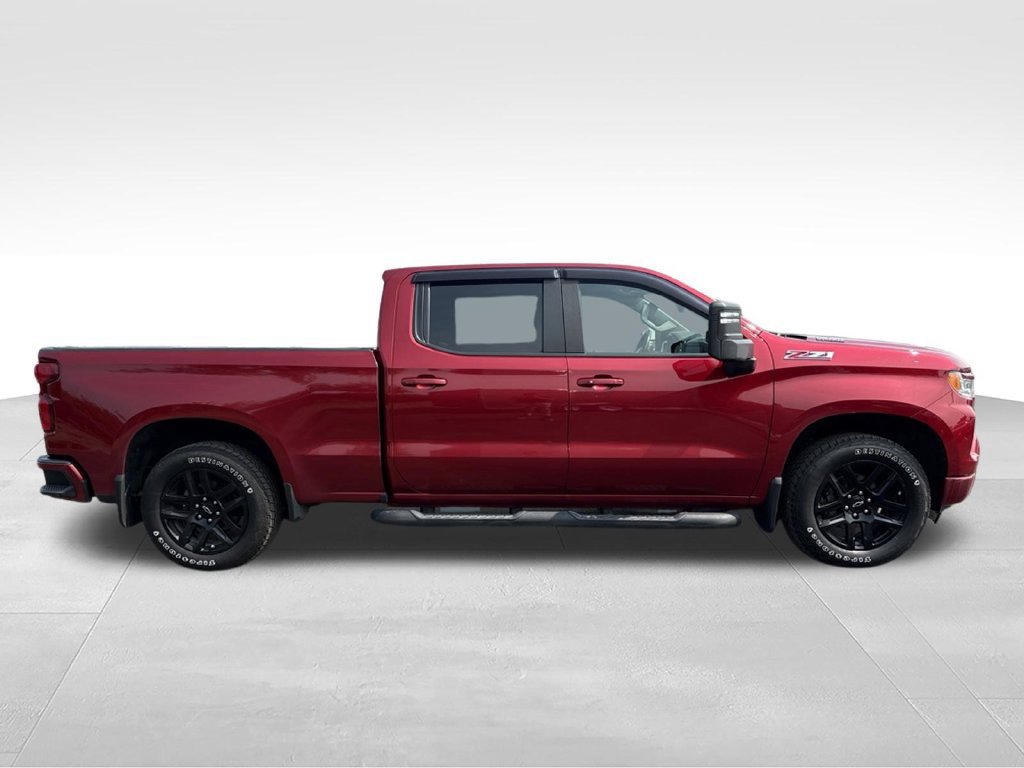 Used 2023 Chevrolet Silverado 1500 RST AWD/4WD image 2