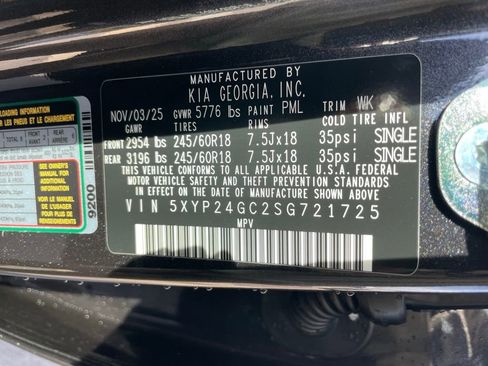 New 2025 Kia Telluride LX image 32