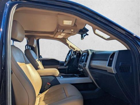 Used 2022 Ford F250 Lariat w/ Lariat Ultimate Package image 16