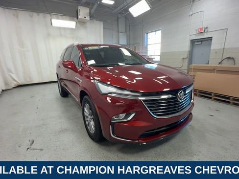 Certified 2024 Buick Enclave Premium image 3