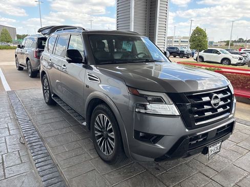 Used 2021 Nissan Armada SL w/ Midnight Edition Package image 2