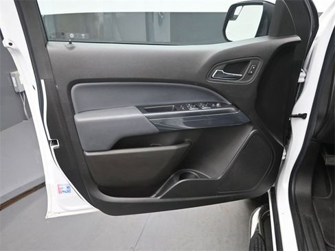 Used 2021 Chevrolet Colorado Z71 image 12