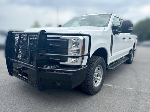 Used 2026 Ford F250 XL w/ XL Driver Assist Package AWD/4WD image 4