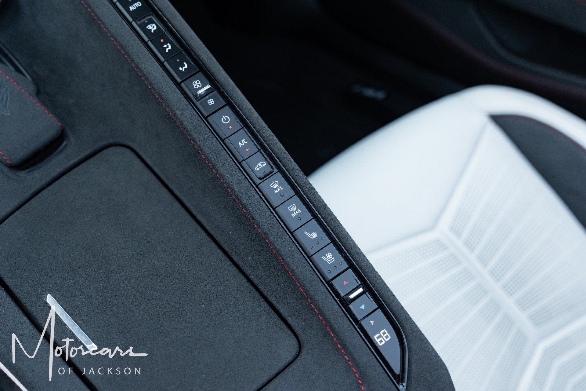 Used 2023 Chevrolet Corvette Stingray Premium Conv w/ Z51 Performance Package RWD image 35