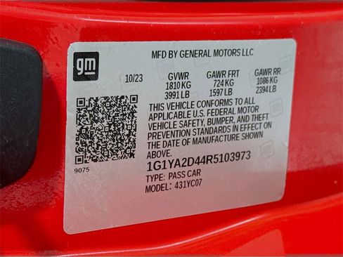 Certified 2024 Chevrolet Corvette Stingray Coupe w/ 1LT image 27