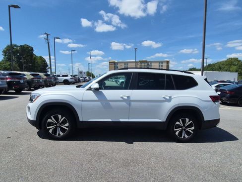 Used 2026 Volkswagen Atlas SE AWD/4WD image 6