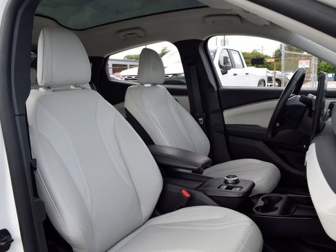 Used 2023 Ford Mustang Mach-E Premium RWD image 24