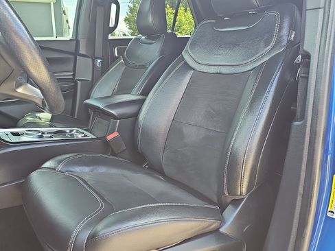 Used 2022 Ford Explorer ST w/ ST Street Pack AWD/4WD image 22