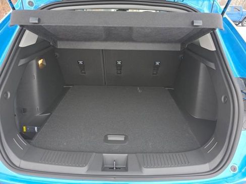 New 2026 Chevrolet Trax LT w/ Driver Confidence Package image 18
