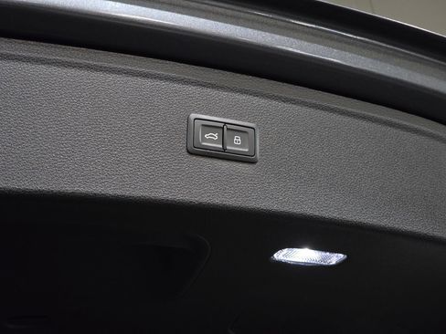 Used 2023 Audi Q5 2.0T Premium Plus image 42