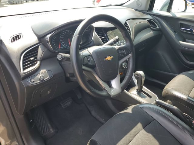 Certified 2018 Chevrolet Trax LT w/ LT Convenience Package FWD image 10