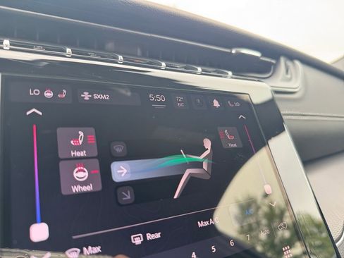 New 2025 Jeep Grand Cherokee Laredo X w/ Luxury Tech Group I image 6