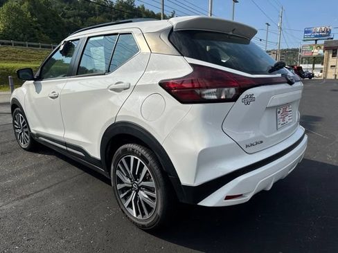 Used 2024 Nissan Kicks SR FWD image 5