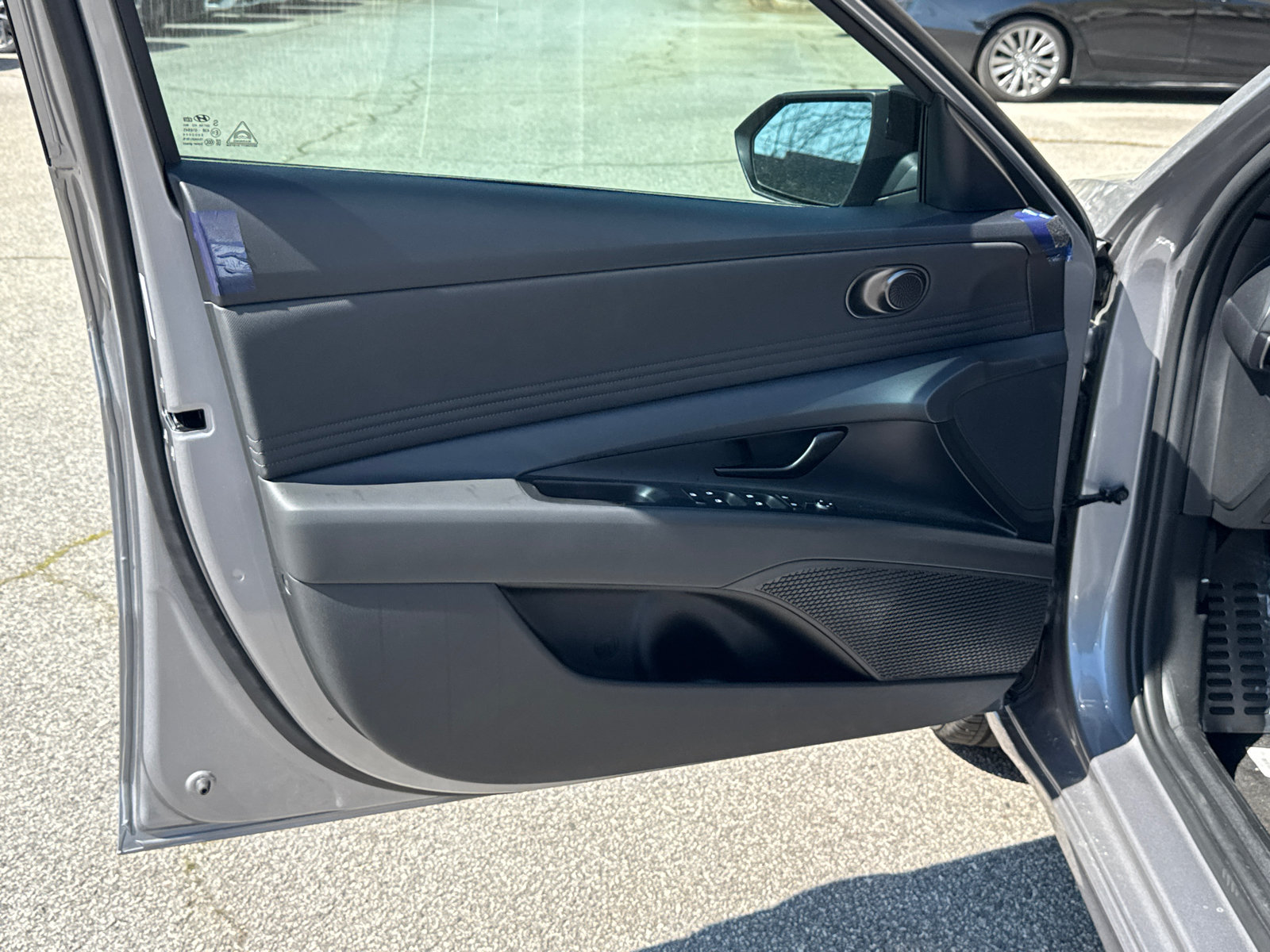 New 2026 Hyundai Kona Limited FWD image 11