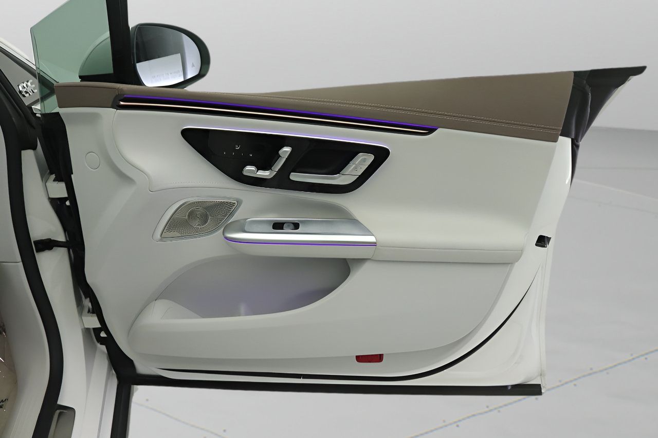 Certified 2023 Mercedes-Benz EQE 350+ Sedan image 21