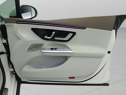 Certified 2023 Mercedes-Benz EQE 350+ Sedan image 21