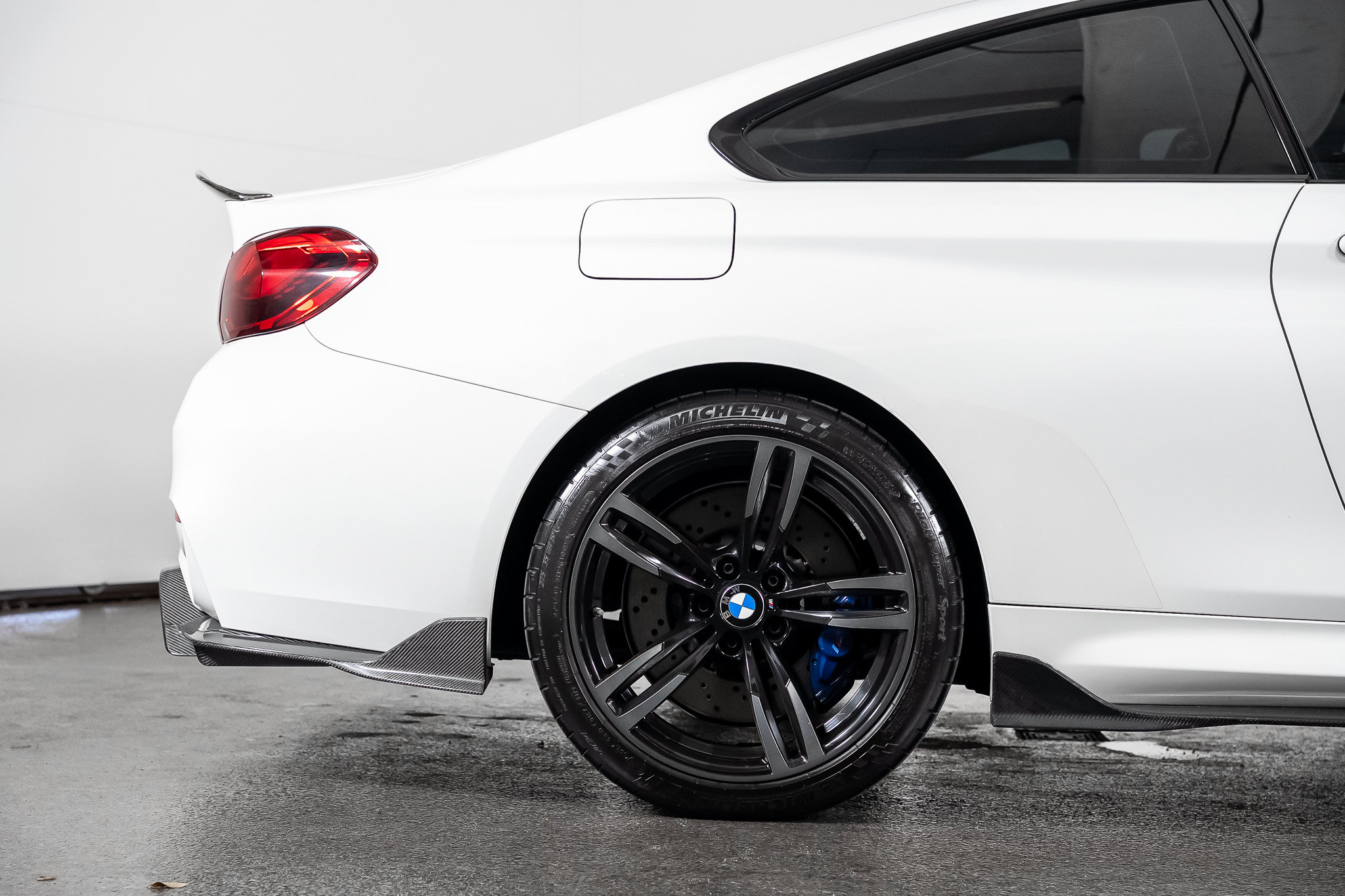 Used 2020 BMW M4 Coupe RWD image 34
