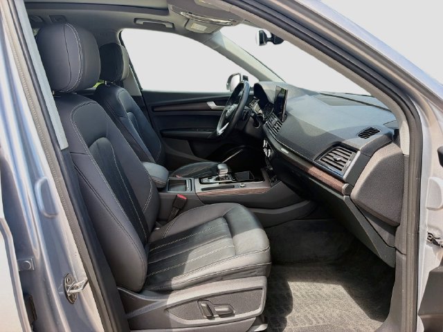 Used 2022 Audi Q5 2.0T Premium AWD/4WD image 16
