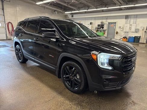 Used 2022 GMC Terrain AT4 w/ Infotainment Package II AWD/4WD image 8