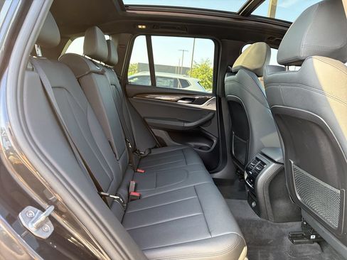Used 2019 BMW X3 xDrive30i w/ Premium Package AWD/4WD image 16