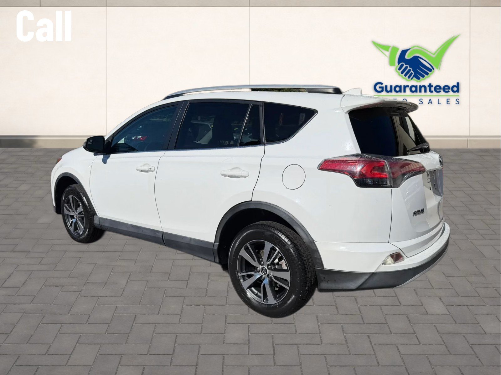 Used 2016 Toyota RAV4 XLE AWD/4WD image 10