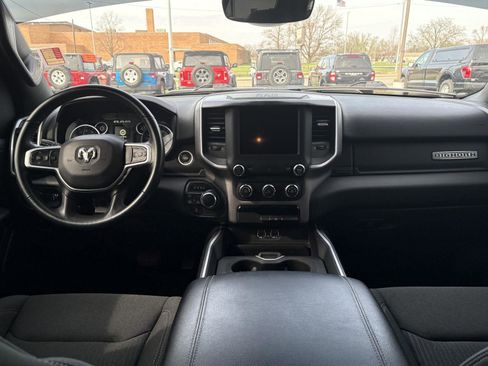Used 2021 RAM 1500 Big Horn image 9