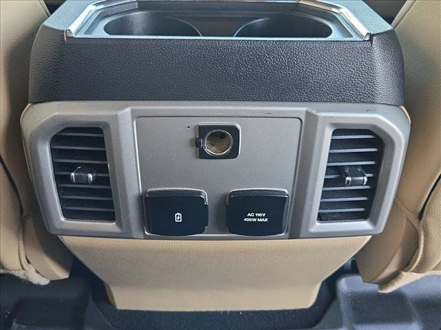 Used 2018 Ford F350 Lariat w/ Lariat Value Package AWD/4WD image 17