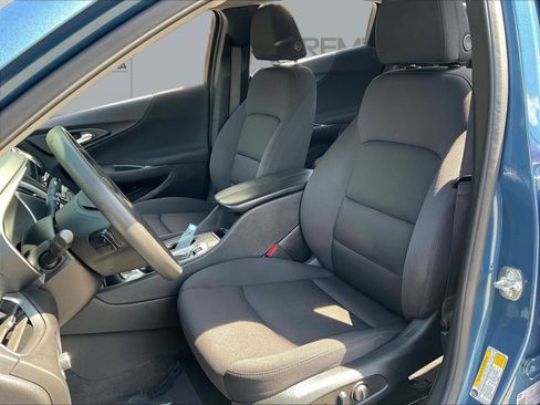 Used 2025 Chevrolet Malibu LT FWD image 23