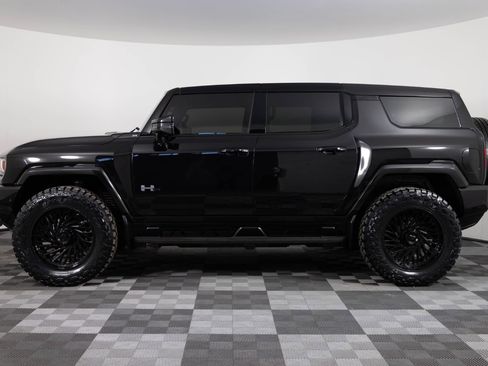 Used 2025 GMC Hummer EV 2X AWD/4WD image 3