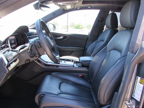Used 2019 Audi Q8 Prestige AWD/4WD image 11