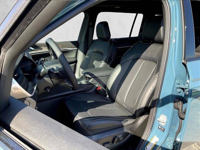 New 2026 Jeep Grand Cherokee L Limited AWD/4WD image 9