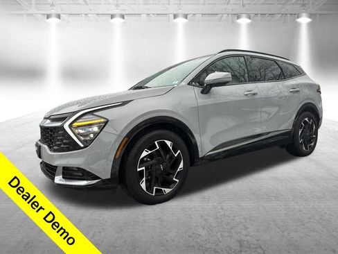 New 2025 Kia Sportage SX image 1