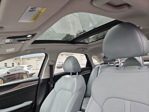 Used 2021 Kia K5 EX image 22