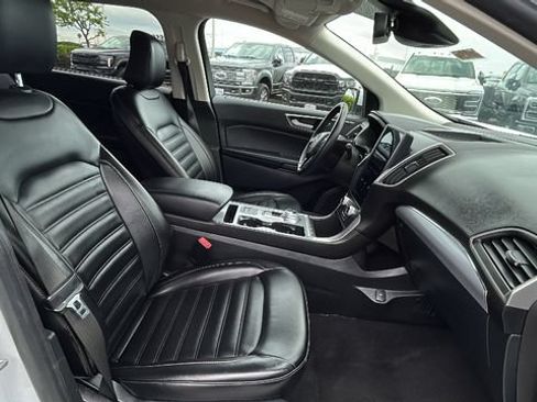 Certified 2022 Ford Edge SEL AWD/4WD image 11