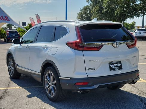 Used 2021 Honda CR-V Touring image 3