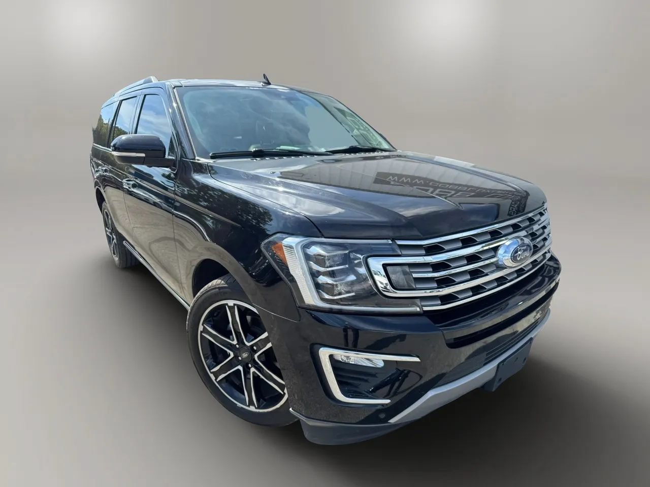 Used 2020 Ford Expedition Limited w/ Special Edition Package RWD image 2