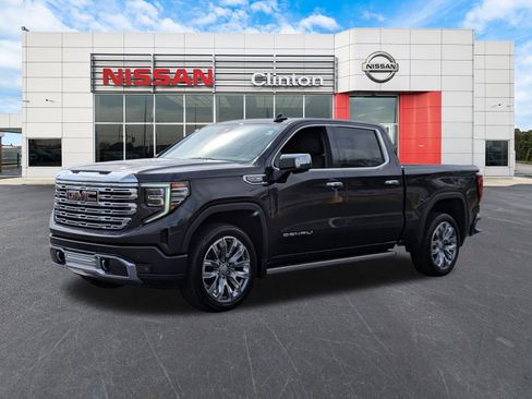 Used 2024 GMC Sierra 1500 Denali w/ Denali Reserve Package image 7
